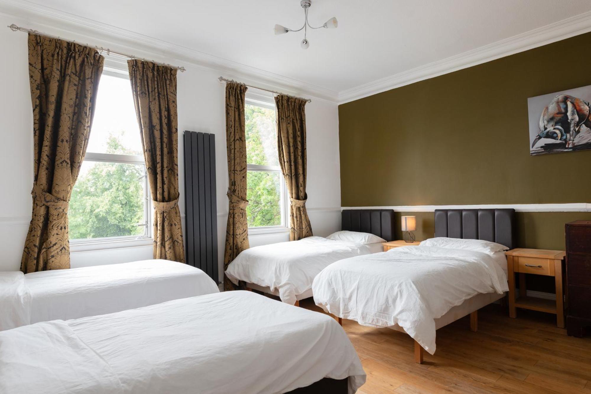 Ebs Hostel London Catford Экстерьер фото
