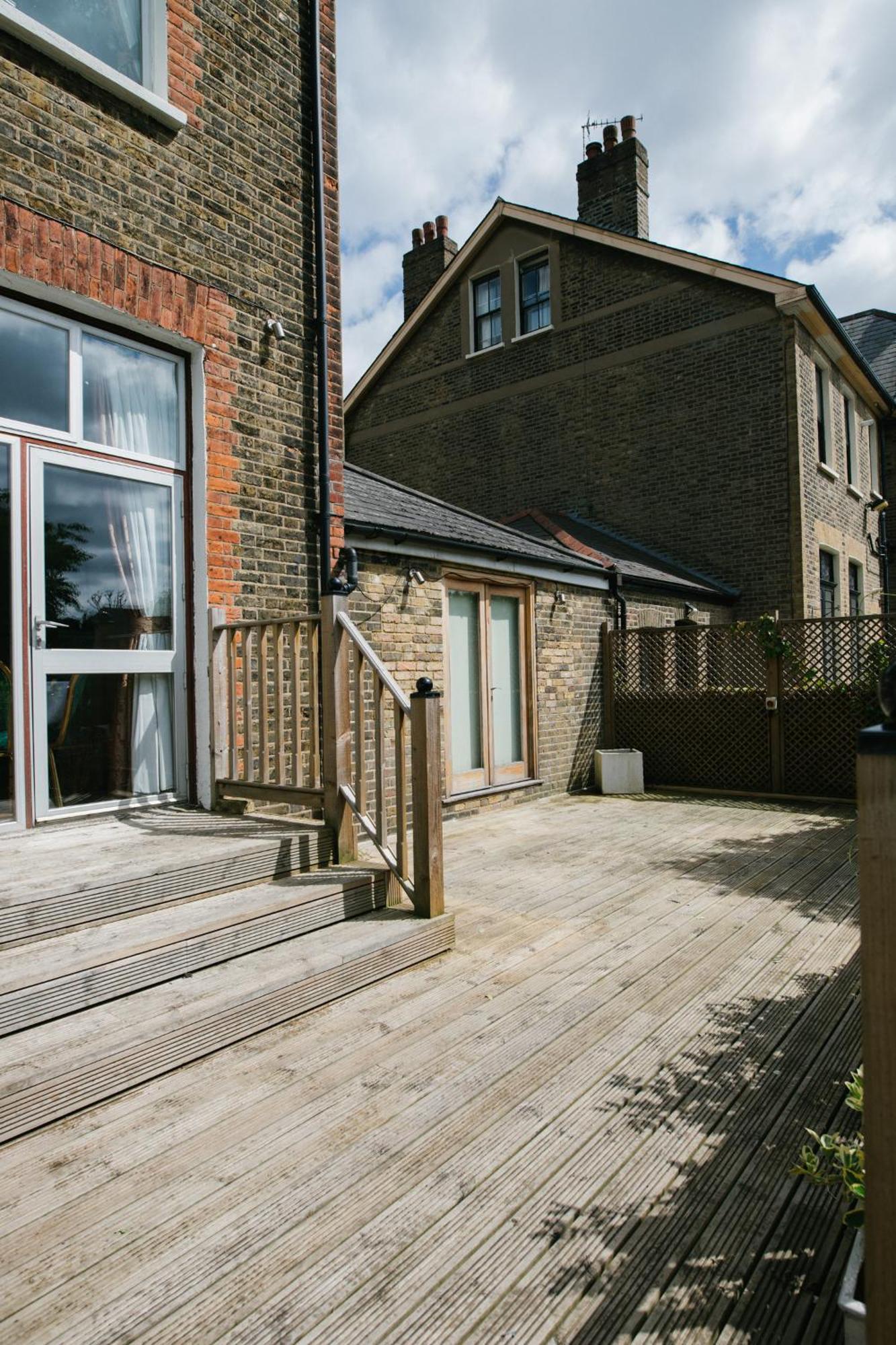Ebs Hostel London Catford Экстерьер фото