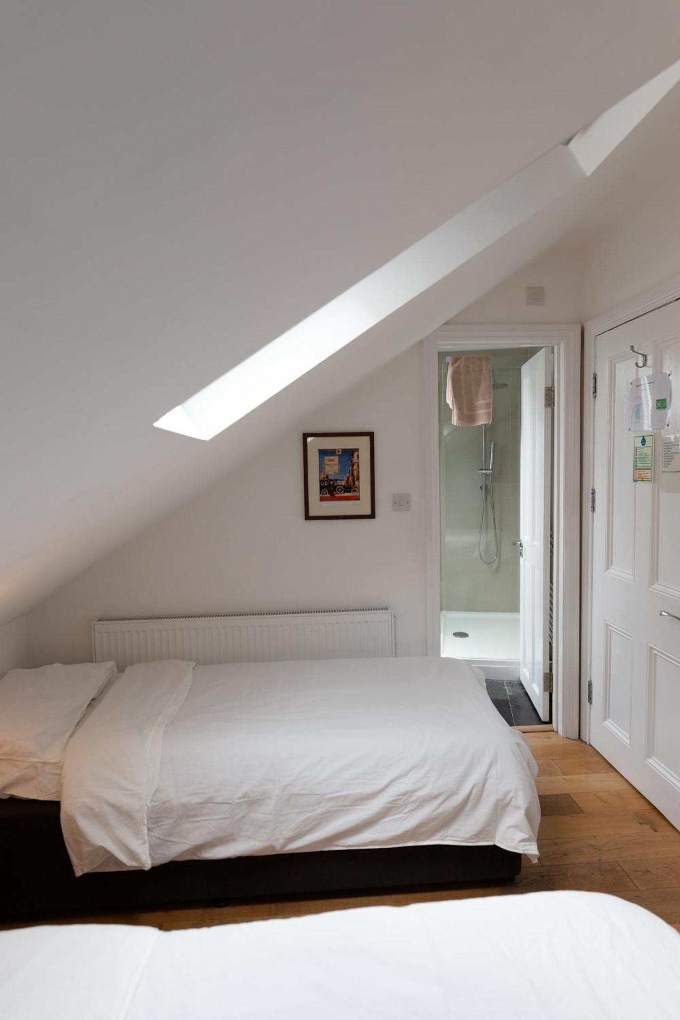 Ebs Hostel London Catford Экстерьер фото