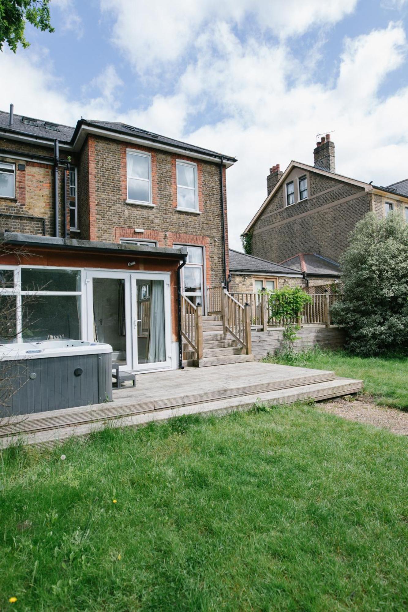 Ebs Hostel London Catford Экстерьер фото
