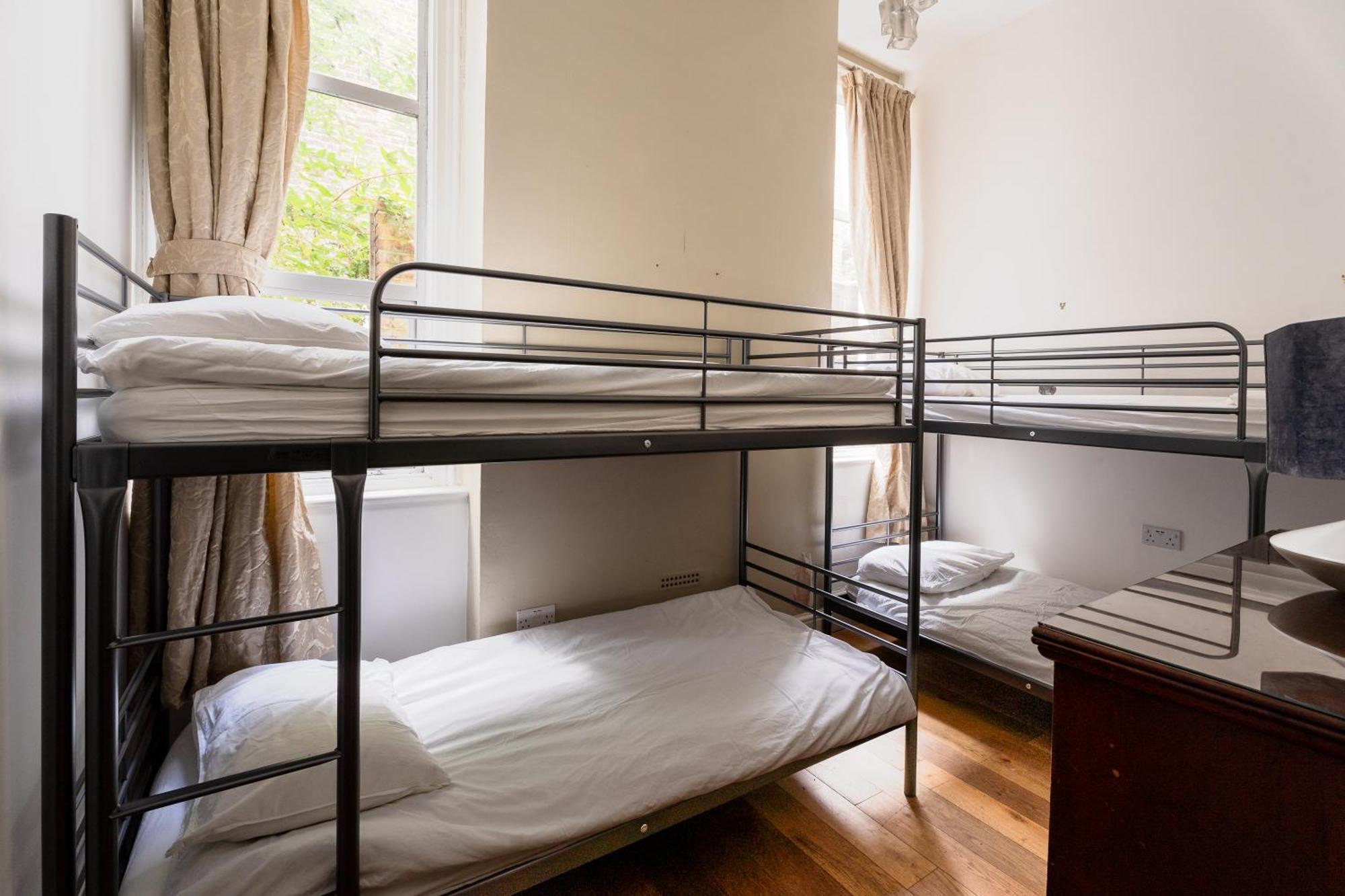 Ebs Hostel London Catford Экстерьер фото